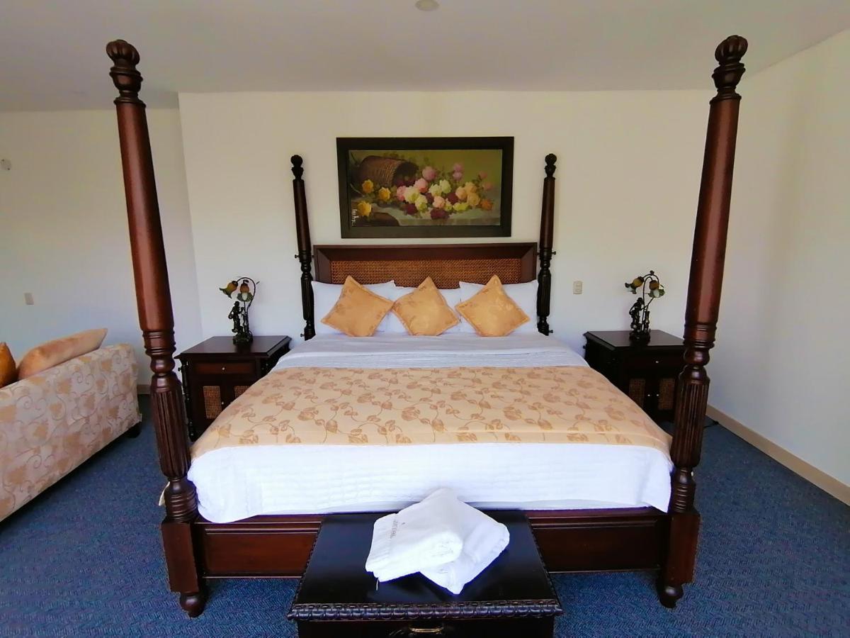 Hotel Hevilat Paraiso De Oriente Рионегро Экстерьер фото