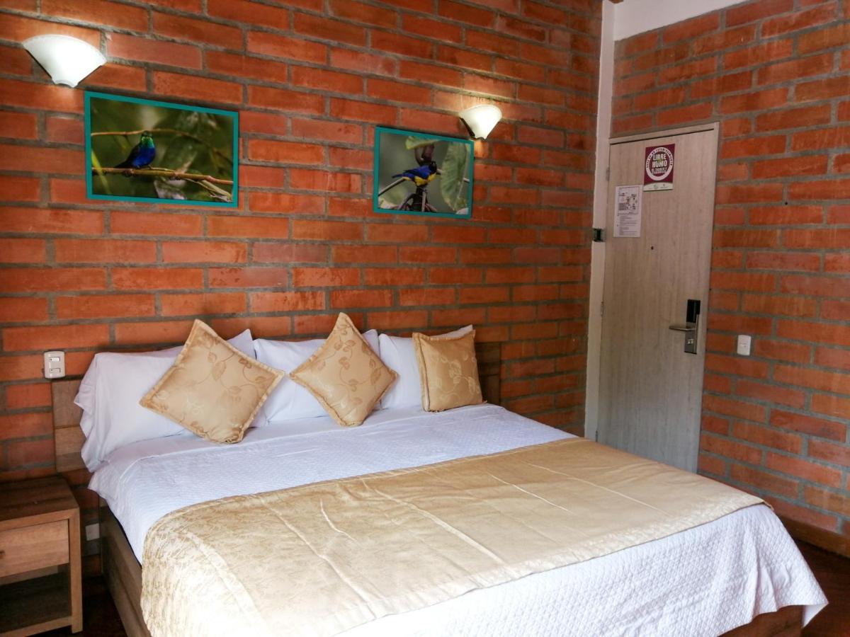 Hotel Hevilat Paraiso De Oriente Рионегро Экстерьер фото